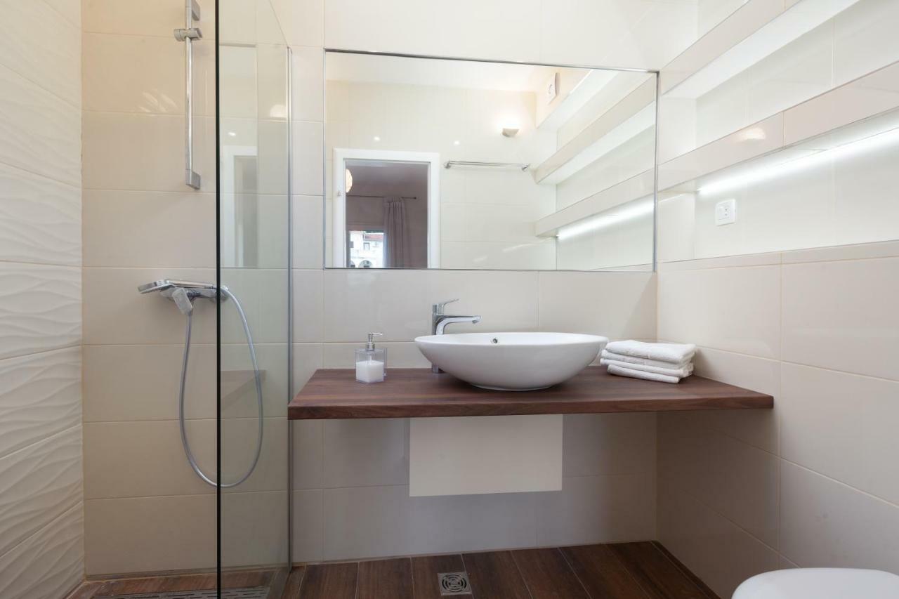 Apartmani Tina Podgora Exterior photo
