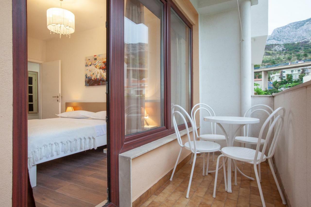 Apartmani Tina Podgora Exterior photo